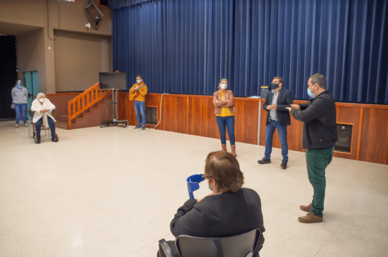 La actividad está dirigida a vecinos mayores de 60 años (Foto TA)
